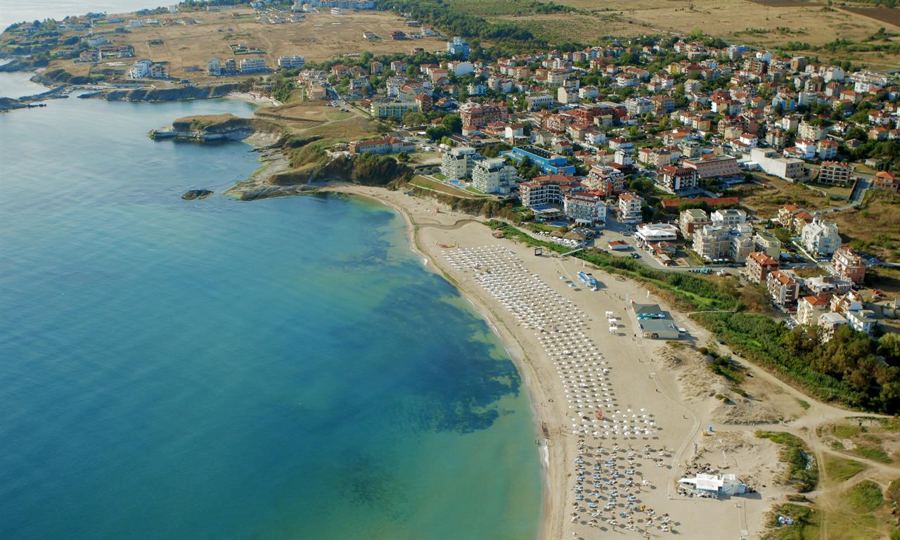 Предлагането на ваканционни имоти по нашето Черноморие надвишава търсенето.