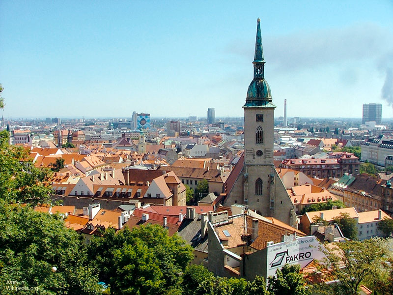 недвижими имоти в Словакия