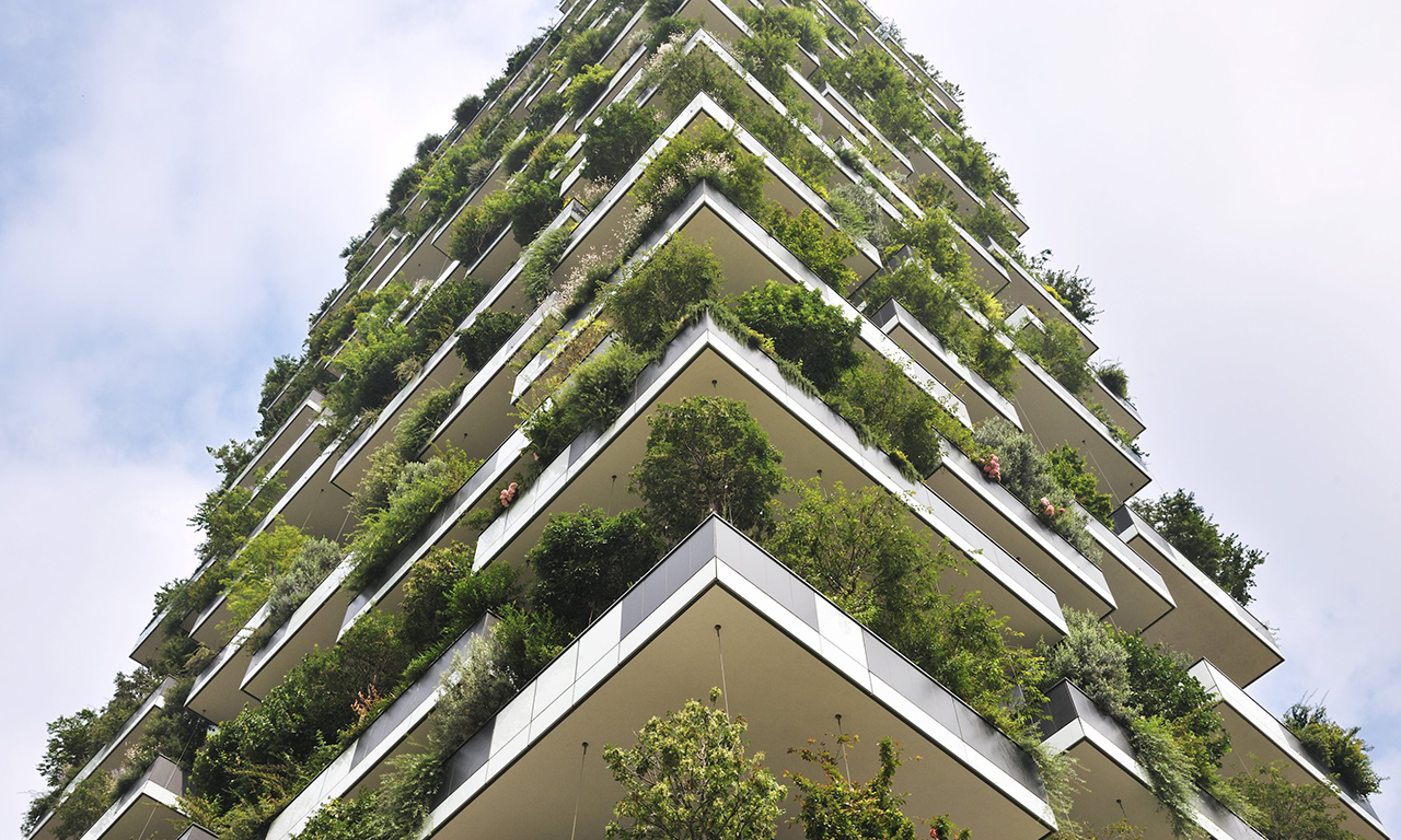 Сградата ще представлява 54-метров жилищен блок с 2000 растения по фасадата.