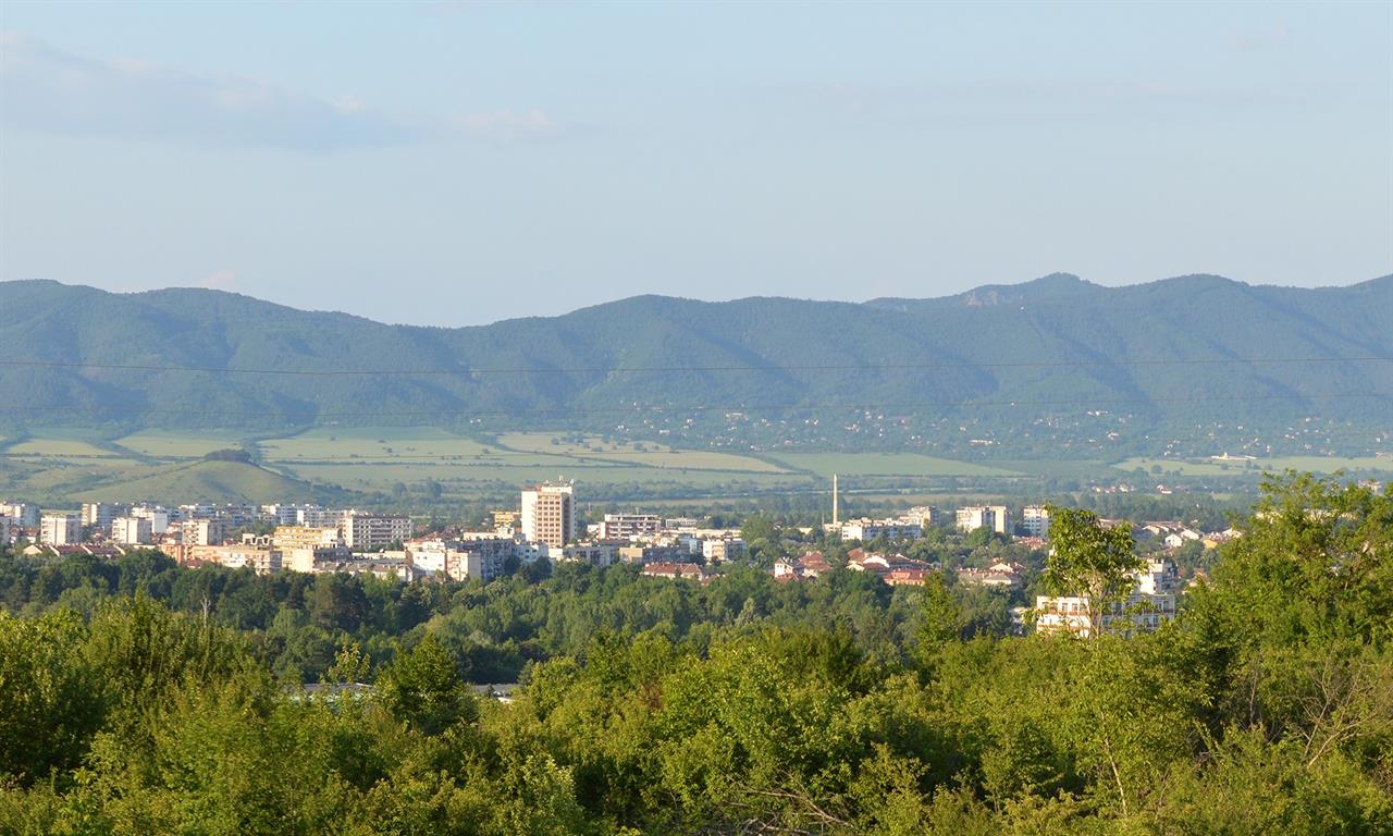 Ръст на сделките с недвижими имоти и в по-малките български градове