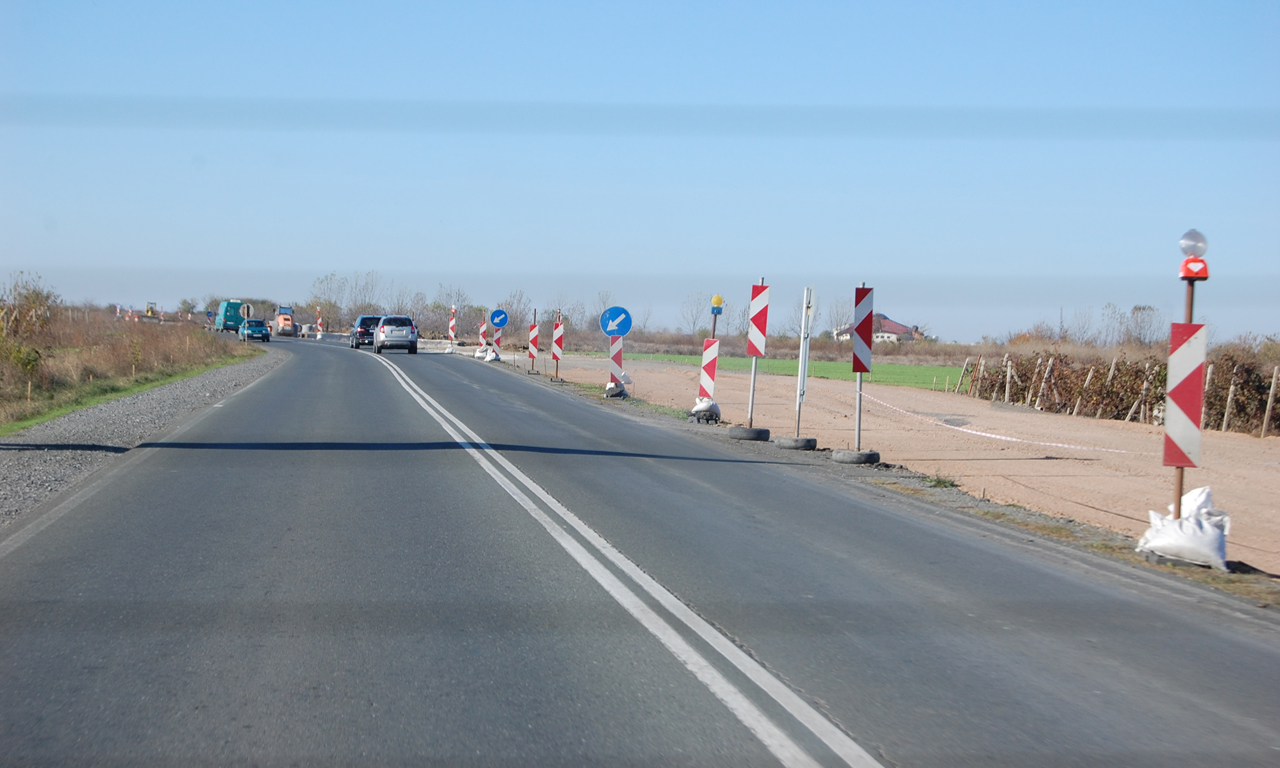 Разрешение за строеж на близо 5 км от уширението на пътя Слънчев бряг–Бургас е издадено от МРРБ