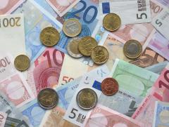 Еврото 1.40 спрямо долара до края на годината